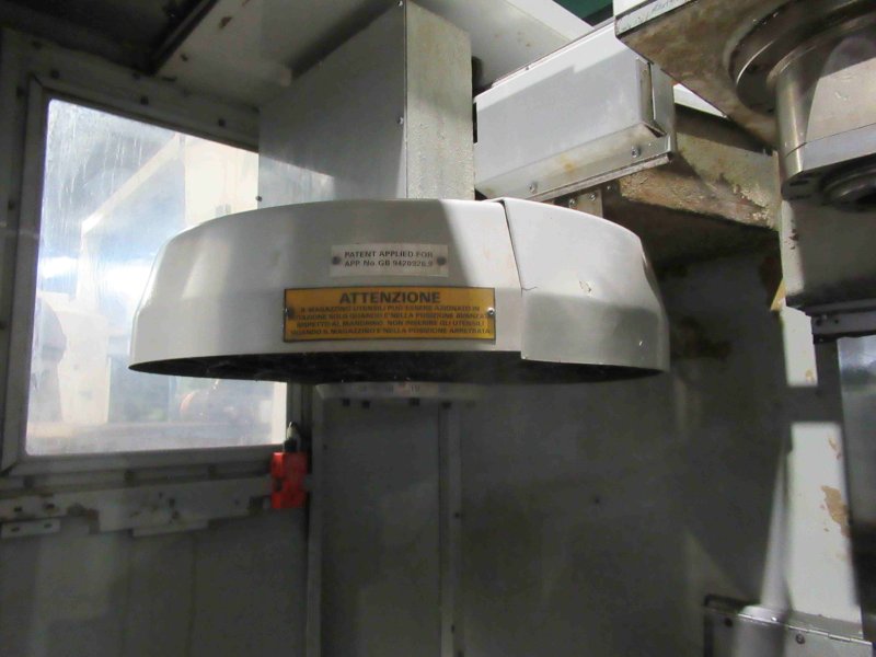 BRIDGEPORT VMC 560-22 CNC  1995