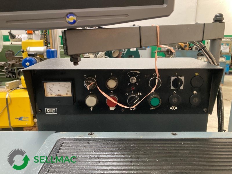 CMT URSUS 250 x 1500  1989