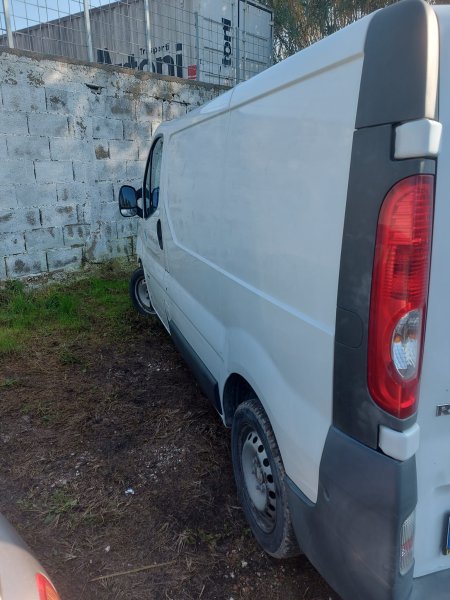 RENAULT TRAFIC DCI 115  2011