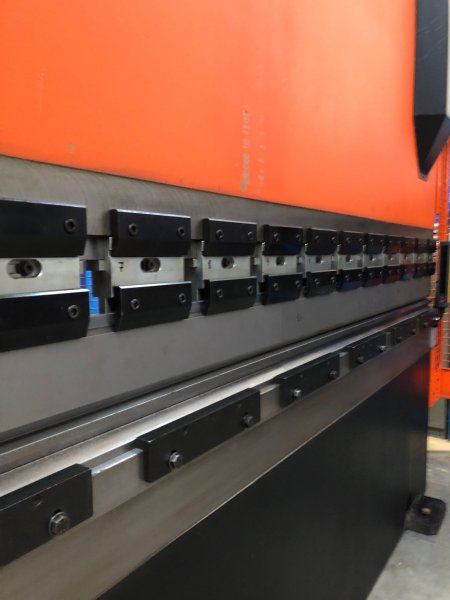 CR G-70-31  2000
